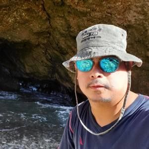 Meet your Posher, Philip